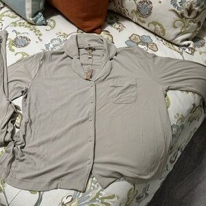 Skims new with tags lounge set xl